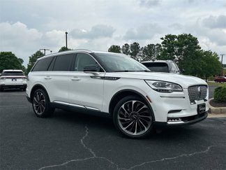 Used 2020 Lincoln Aviator Reserve w/ Equipment Group 202A image 1
