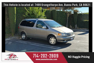 Used 2002 Toyota Sienna XLE image 1