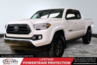 Used 2022 Toyota Tacoma SR5 image 1