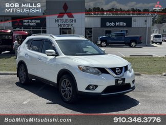 Used 2016 Nissan Rogue SL w/ SL Premium Package image 1
