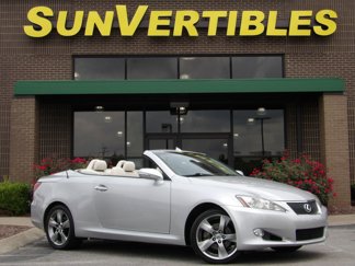 Used 2010 Lexus IS 250C image 1