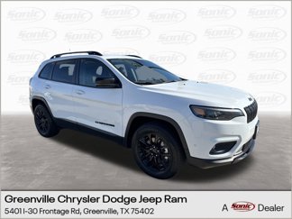 Used 2023 Jeep Cherokee Altitude Lux image 1