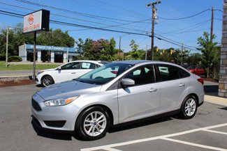 Used 2018 Ford Focus SE image 1