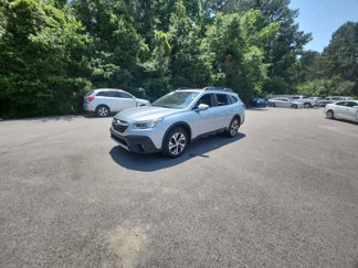 Used 2020 Subaru Outback Limited image 1