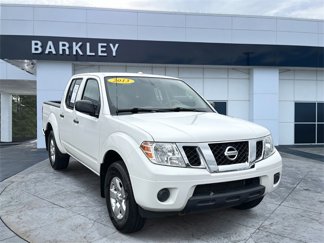 Used 2013 Nissan Frontier SV image 1