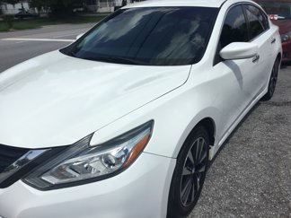 Used 2018 Nissan Altima 2.5 SV image 1