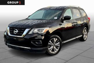Used 2019 Nissan Pathfinder S image 1