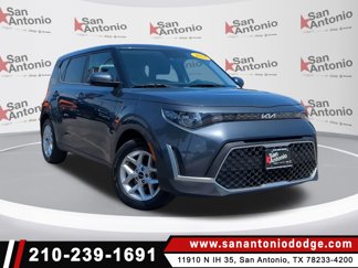 Used 2023 Kia Soul LX w/ Option Group 015 image 1
