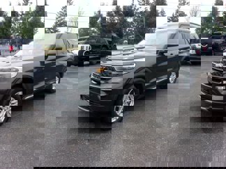 Certified 2022 Ford Explorer XLT w/ Equipment Group 202A image 1