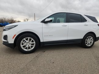 Used 2022 Chevrolet Equinox LT image 1