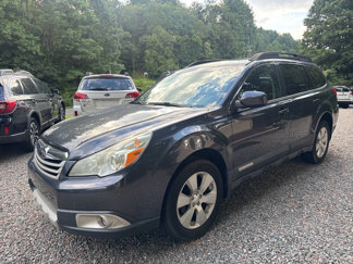 Used 2010 Subaru Outback 2.5i Limited image 1