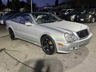 Used 2001 Mercedes-Benz CLK 320 Cabriolet image 1