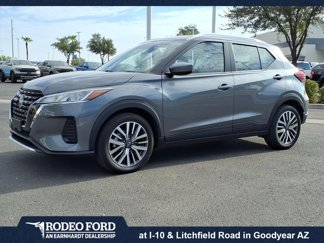 Used 2024 Nissan Kicks SV image 1