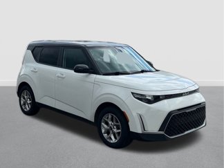 Used 2024 Kia Soul S image 1