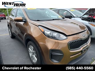 Used 2017 Kia Sportage LX image 1