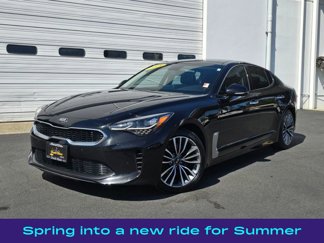 Used 2018 Kia Stinger Premium image 1