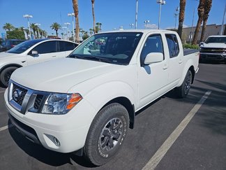 Used 2016 Nissan Frontier PRO-4X image 1