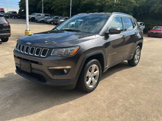 Used 2020 Jeep Compass Latitude image 1