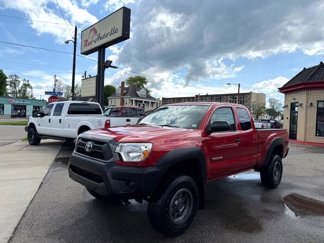 Used 2012 Toyota Tacoma 4x4 Access Cab image 1