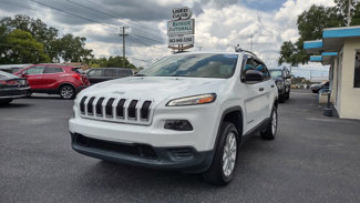 Used 2017 Jeep Cherokee Sport image 1