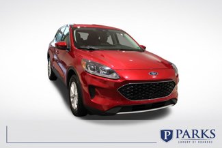 Used 2021 Ford Escape SE image 1