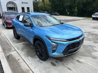 Used 2025 Chevrolet Trax ACTIV w/ Driver Confidence Package image 1