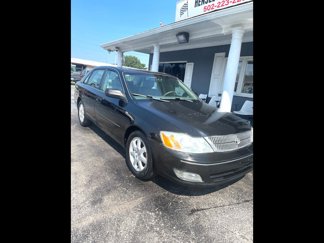 Used 2002 Toyota Avalon XL image 1