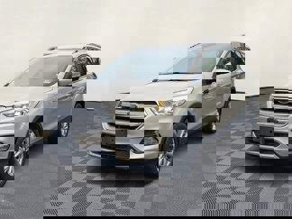 Used 2017 Ford Escape Titanium image 1
