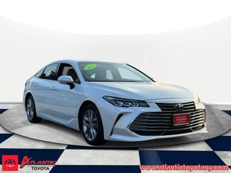 Certified 2021 Toyota Avalon XLE image 1