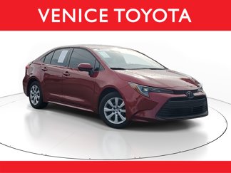 Certified 2024 Toyota Corolla LE image 1