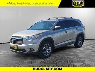 Used 2015 Toyota Highlander XLE image 1