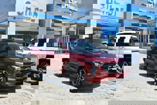 New 2025 Chevrolet Trax RS w/ Driver Confidence Package image 1