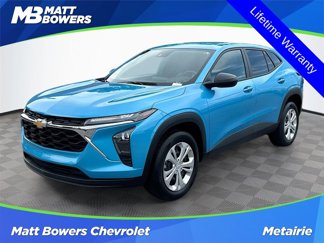 Used 2025 Chevrolet Trax LS image 1