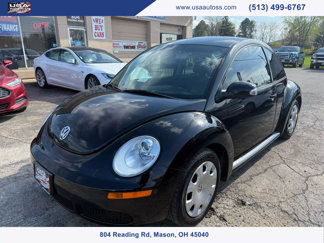 Used 2010 Volkswagen Beetle Coupe image 1