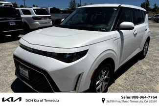 Used 2023 Kia Soul S image 1