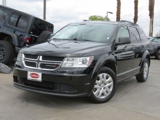 Used 2017 Dodge Journey SE w/ Flexible Seating Group image 1
