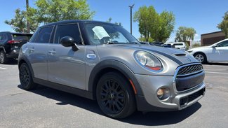 Used 2017 MINI Cooper S image 1