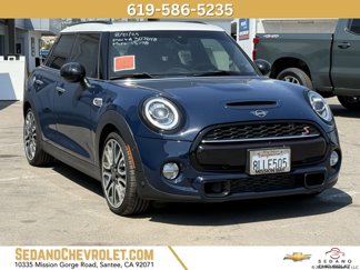 Used 2019 MINI Cooper S w/ Driver Assistance Package image 1