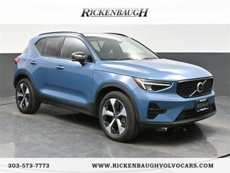 Certified 2024 Volvo XC40 B5 Core image 1