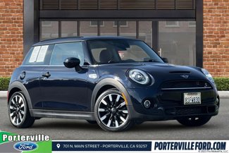 Used 2020 MINI Cooper S image 1