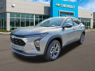 New 2025 Chevrolet Trax LT w/ Driver Confidence Package image 1