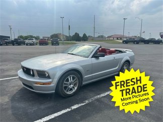 Used 2005 Ford Mustang GT Premium image 1