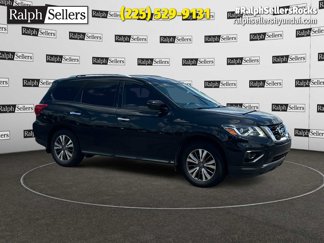 Used 2020 Nissan Pathfinder SL image 1