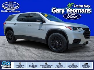 Used 2021 Chevrolet Traverse LS image 1