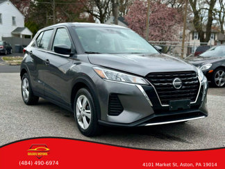 Used 2021 Nissan Kicks S image 1