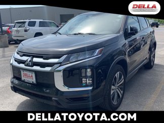 Used 2023 Mitsubishi Outlander Sport SE image 1
