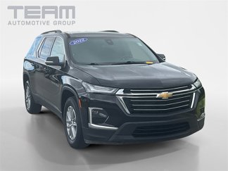 Used 2022 Chevrolet Traverse LT image 1