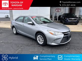 Used 2017 Toyota Camry LE image 1