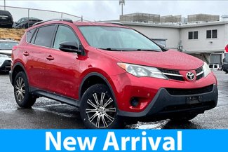 Used 2015 Toyota RAV4 LE image 1