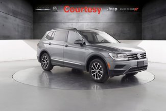 Used 2021 Volkswagen Tiguan SE image 1